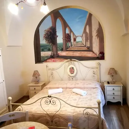 Archetto Bianco Oda ve Kahvaltı Martina Franca