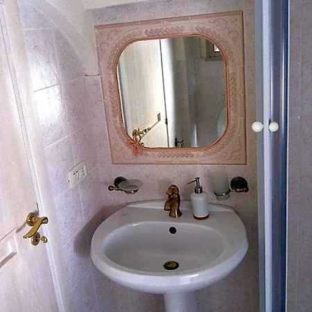 Archetto Bianco B&B 마르티나프란카