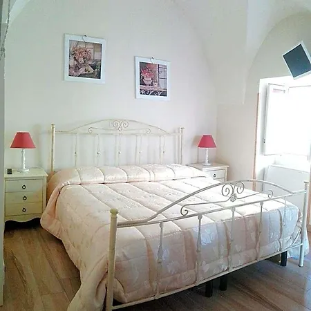 Archetto Bianco Bed and breakfast