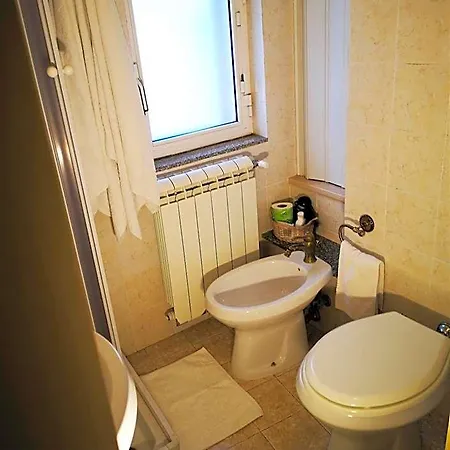 לינה וארוחת בוקר Archetto Bianco 4*